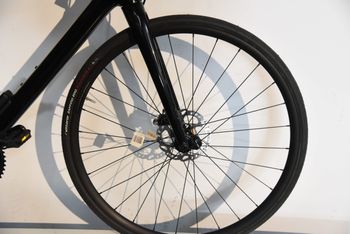 Cannondale Synapse Carbon 3 L 2023 2023 Road & Gravel usato, Nero — immagine 4 di 4