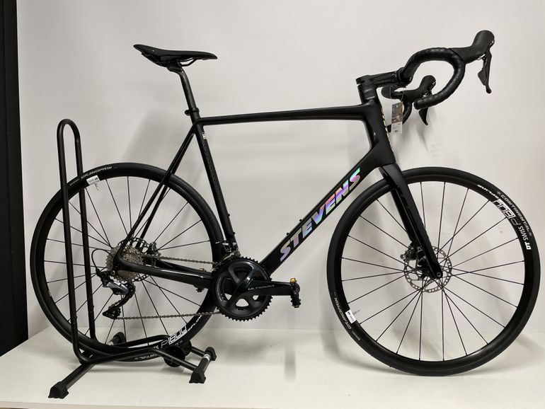 Used Stevens Izoard Pro Disc 2022 Road & Gravel — image 1 of 3