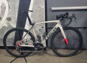 Trek - Madone Gen 8, 2021