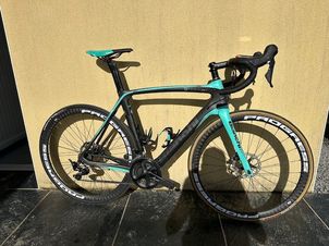 Bianchi - Oltre xr3 shimano 105, 2021