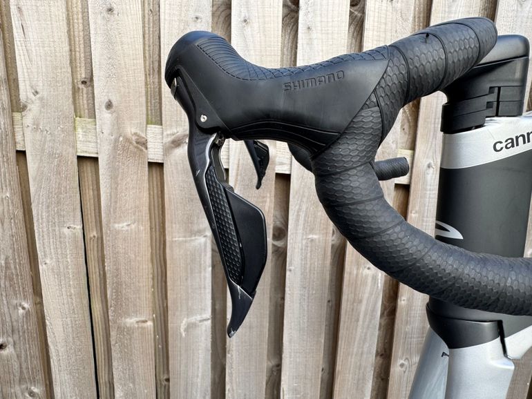 Used Cannondale SystemSix Hi-MOD Ultegra Di2 2022 2022 Road & Gravel, Hellgrau — image 12 of 20
