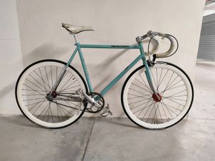 Bianchi - Via Condotti, 2012