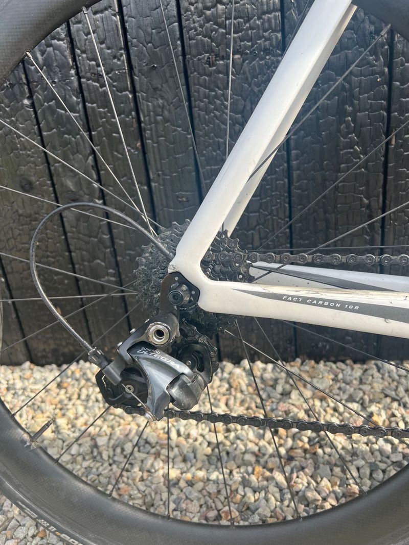Used Specialized Venge Expert 2016 2016 Road & Gravel, White — image 3 of 5