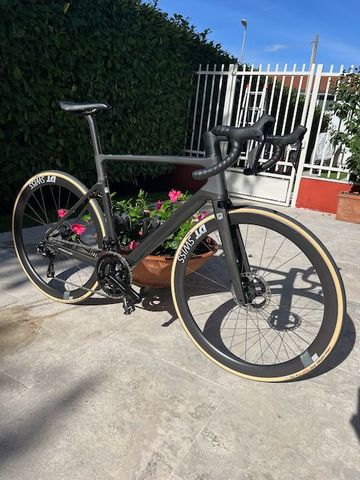 Używany Focus IZALCO MAX 9.9 2024 2024 Road & Gravel — zdjęcie 1 z 10