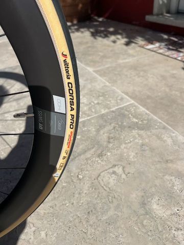 Używany Focus IZALCO MAX 9.9 2024 2024 Road & Gravel — zdjęcie 4 z 10