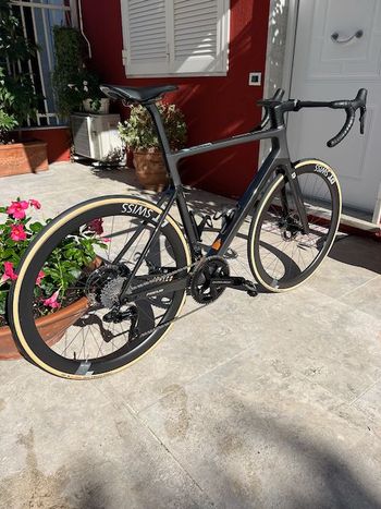 Brugt Focus IZALCO MAX 9.9 2024 2024 Road & Gravel — billede 2 af 10