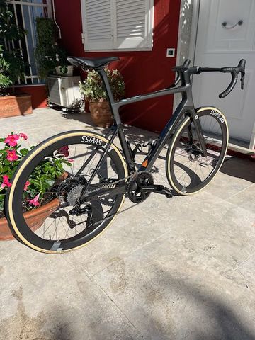 Używany Focus IZALCO MAX 9.9 2024 2024 Road & Gravel — zdjęcie 2 z 10