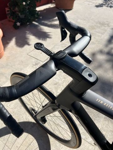 Używany Focus IZALCO MAX 9.9 2024 2024 Road & Gravel — zdjęcie 9 z 10