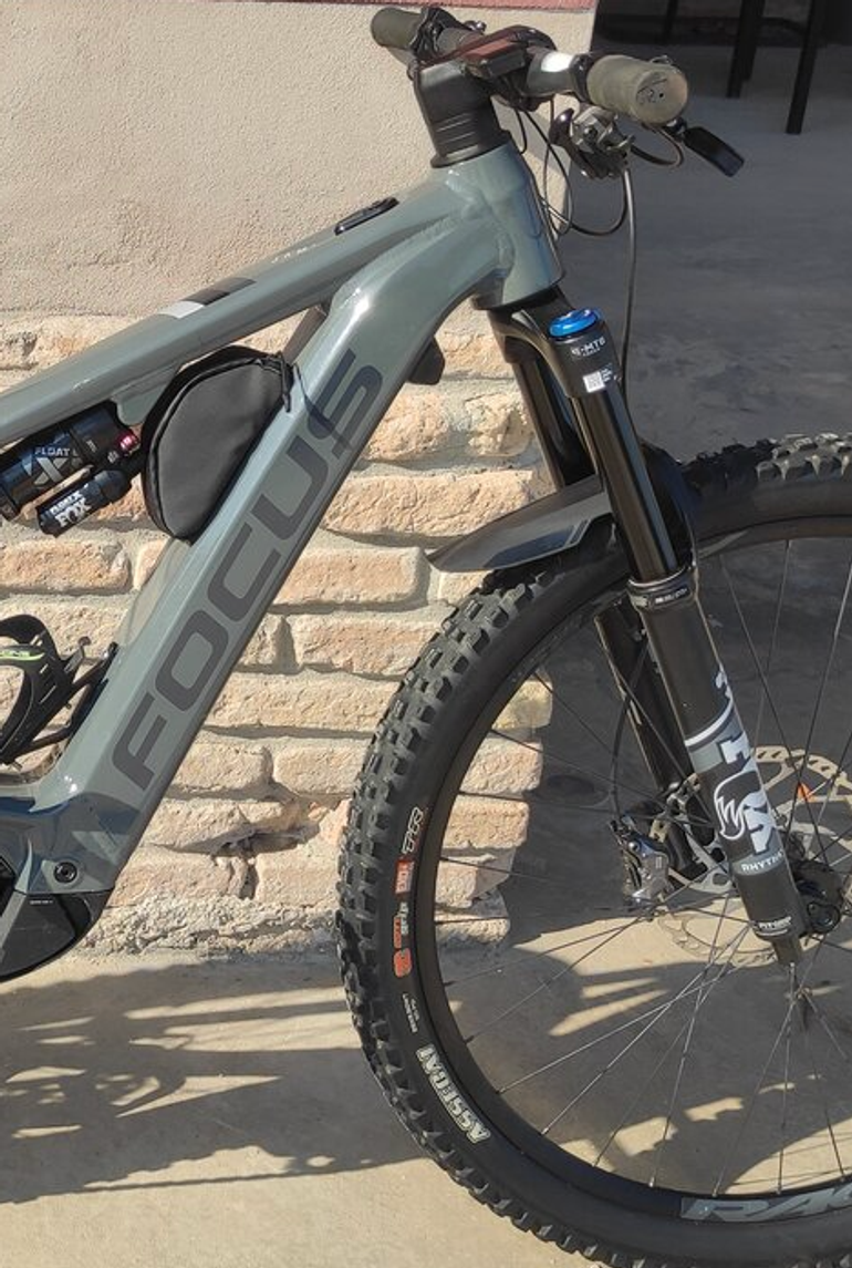 Used Focus JAM² 7.9 2022 2022 Mountainbike, Light Gray, 29 — image 2 of 3