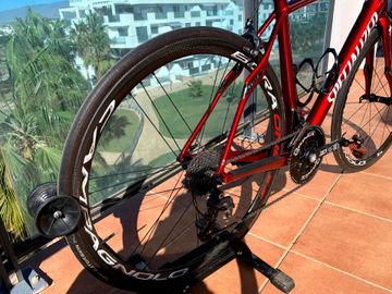 Used Specialized Roubaix Shimano Ultegra 2016 Road & Gravel, Red — image 9 of 23