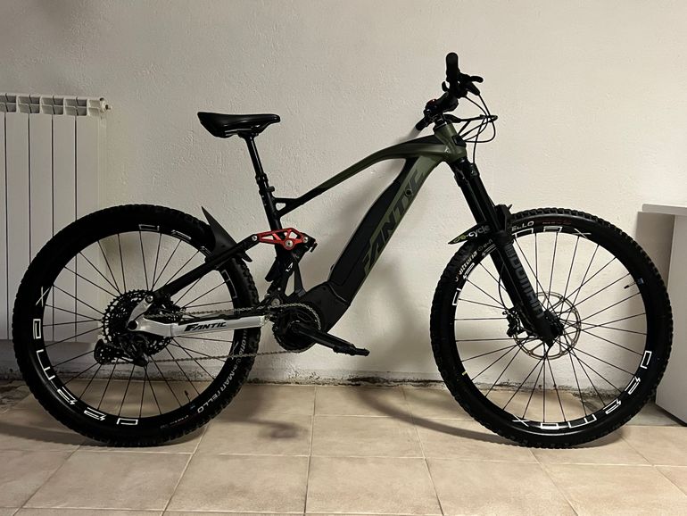 Used Fantic XMF 1.7 2022 2022 Mountainbike, Green, 29, 27.5 — image 1 of 9