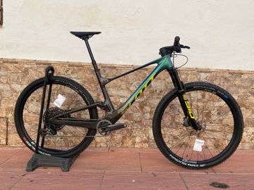 Tweedehands Scott Spark RC Team Issue AXS 2022 MTB