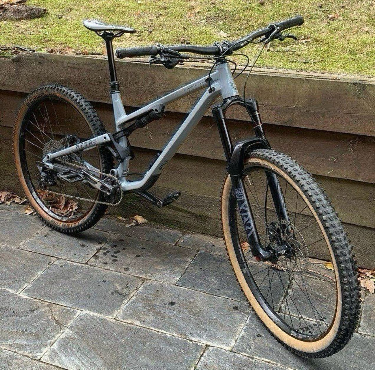 Commencal meta am 29 ride suspension bike sale