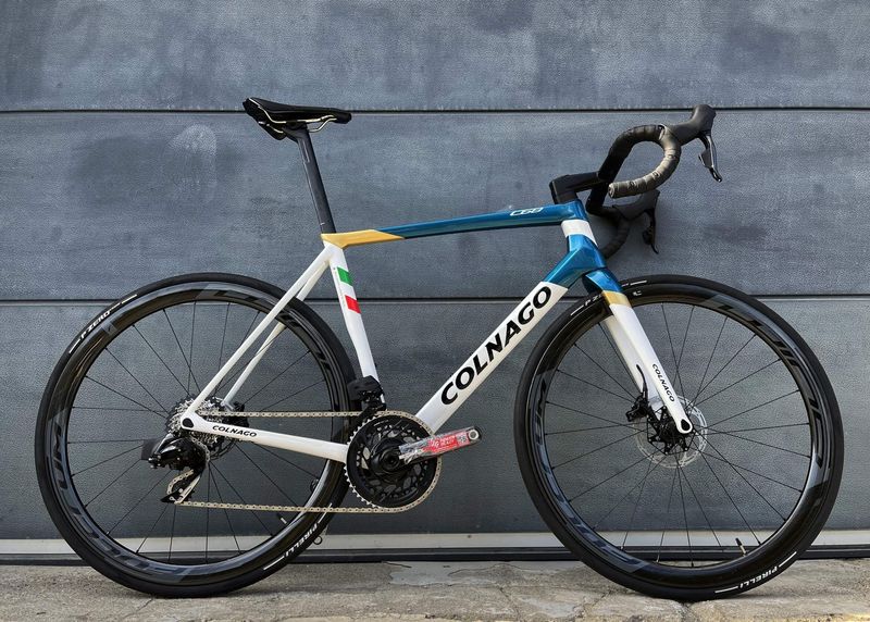 Used Colnago C68 + Force AXS + Wind 40 Carbon 2024 Road & Gravel