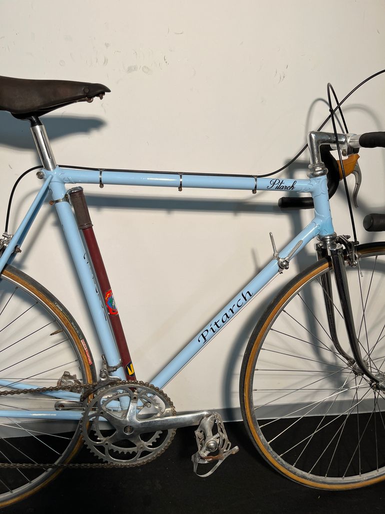 Used Pivot road 1970 Road & Gravel — image 2 of 17