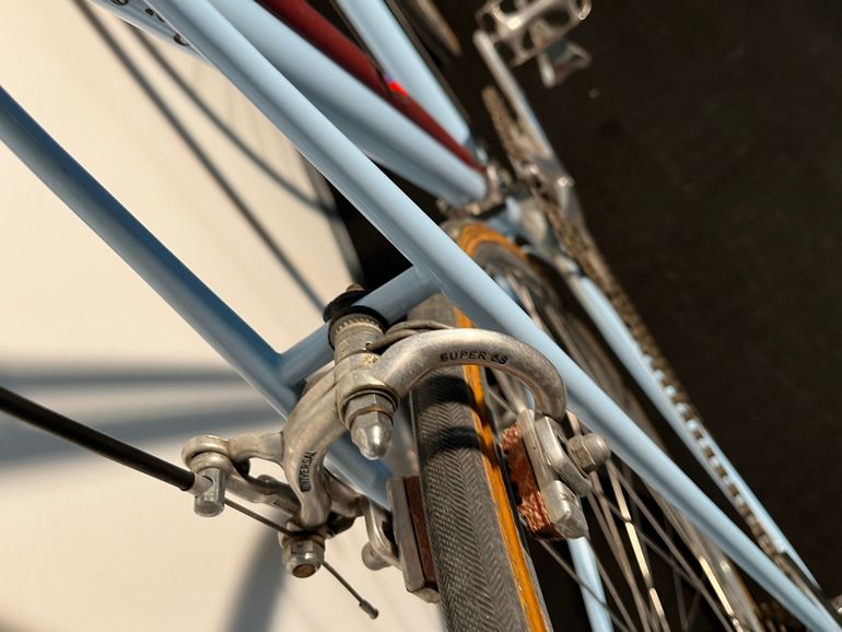 Used Pivot road 1970 Road & Gravel — image 11 of 17