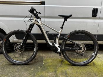 Used Bergamont E-Trailster Expert 2023 2023 Mountainbike, Light Gray, 29 — image 2 of 12