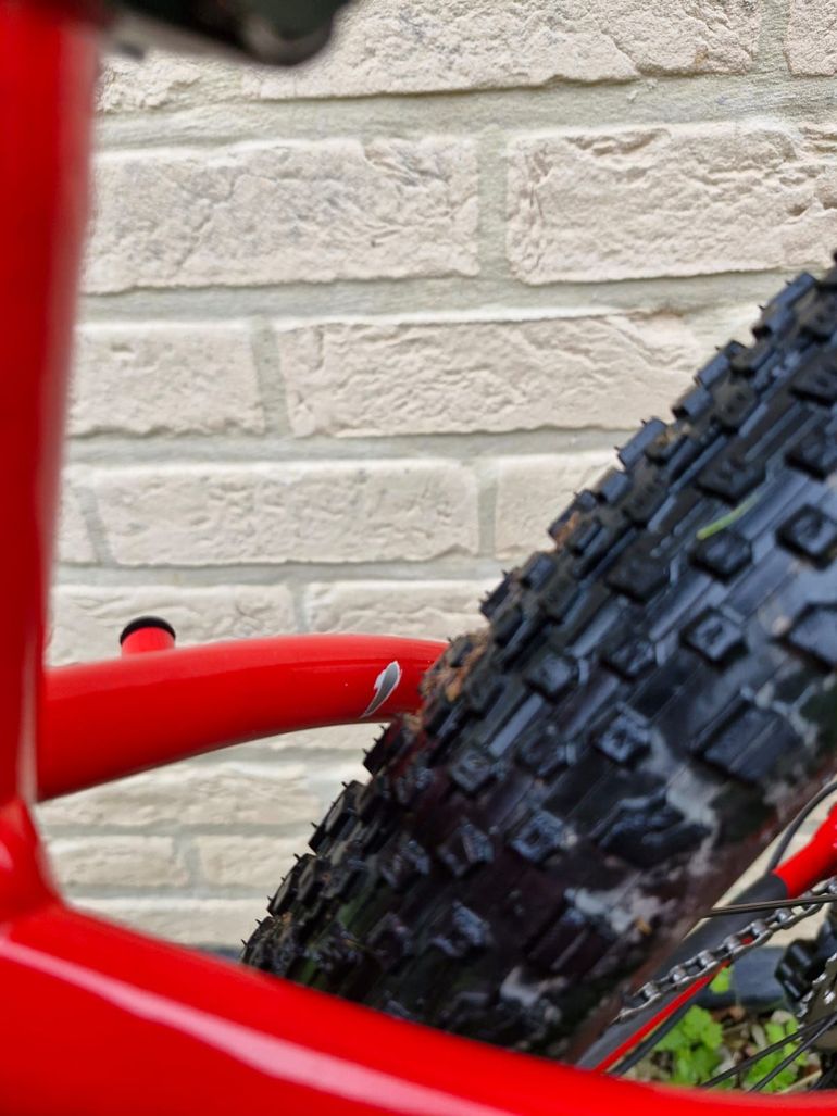 Used Trek Marlin 7 2022 Mountainbike, Red — image 18 of 23