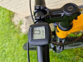 Used Trek Marlin 7 2022 Mountainbike, Red — image 11 of 23
