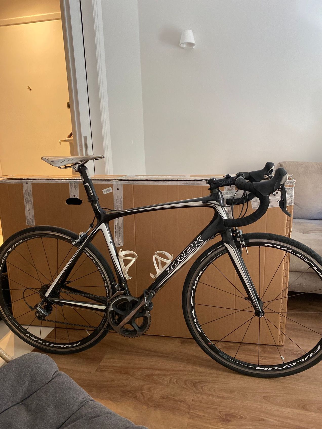 Trek Madone 5.2 H2 Compact used in L buycycle