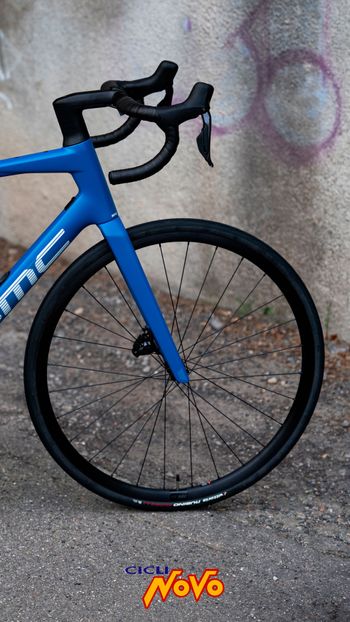 Used BMC Roadmachine TWO 2024 2024 Road & Gravel, Black — image 3 of 15