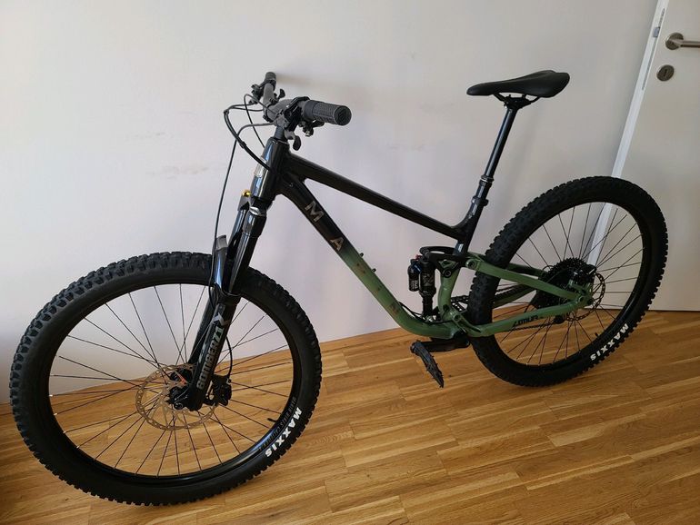 Used Marin Rift Zone 29" XR 2023 2023 Mountainbike, Green, 29 — image 1 of 11