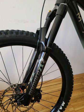 Used Marin Rift Zone 29" XR 2023 2023 Mountainbike, Green, 29 — image 5 of 11