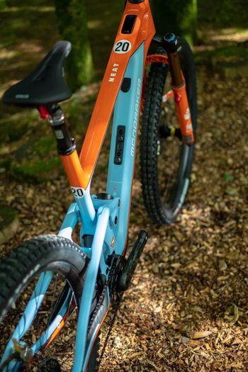Mondraker Gulf Edition Limited Edition 2024 Mountainbike d'occasion — image 2 sur 9
