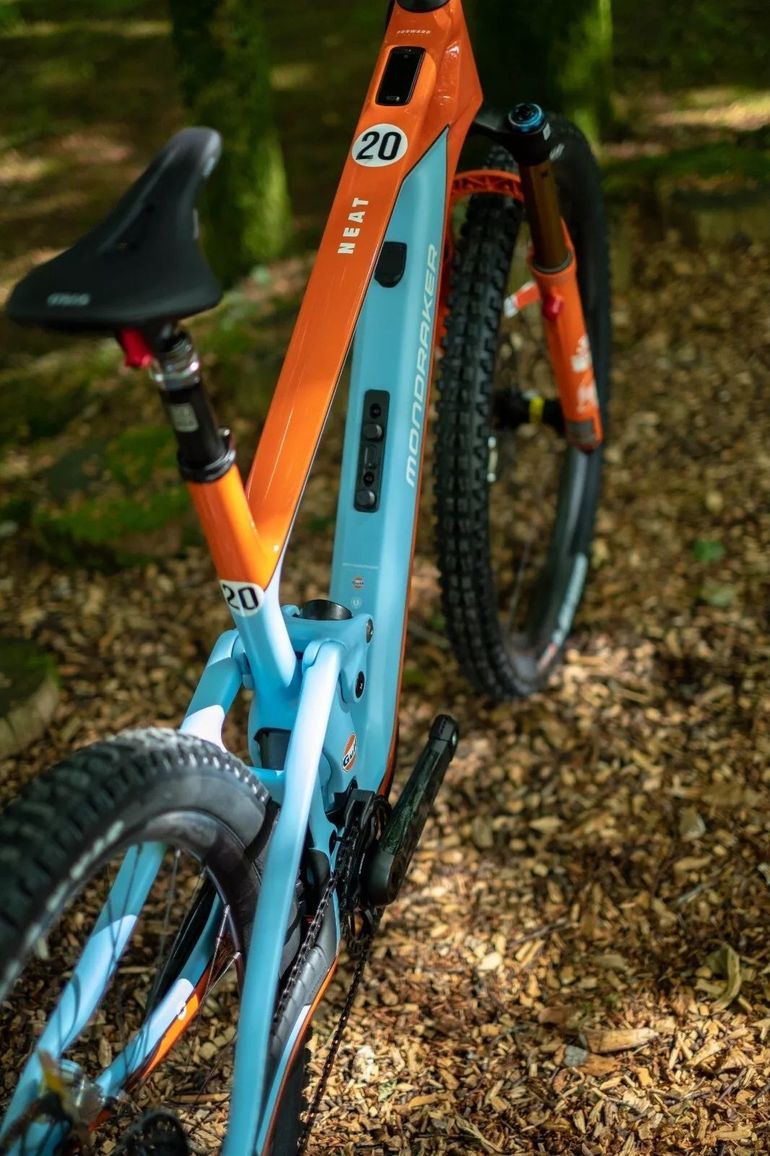 Mondraker Gulf Edition Limited Edition 2024 Mountainbike d'occasion — image 2 sur 9