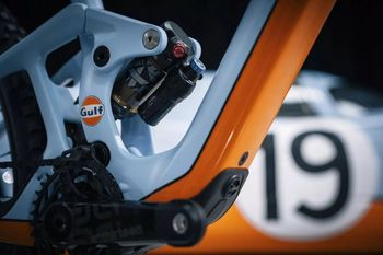 Mondraker Gulf Edition Limited Edition 2024 Mountainbike d'occasion — image 9 sur 9