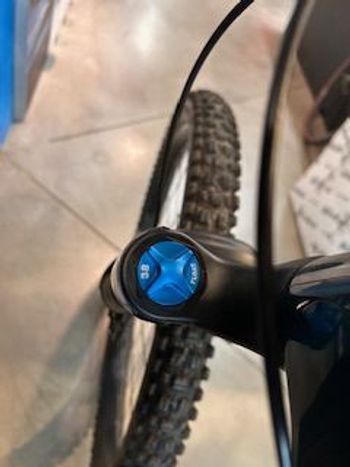 Used Orbea Rallon Shimano Deore XT 2023 Mountainbike, Black — image 12 of 15