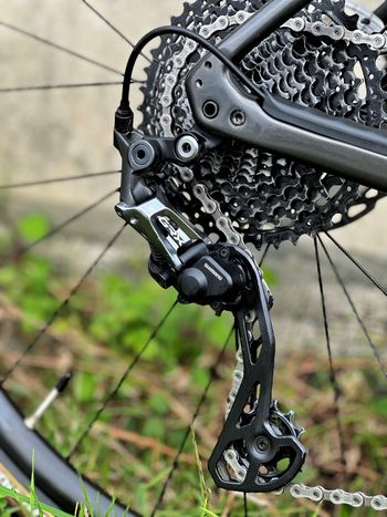 Used Specialized Diverge Sport Carbon 2021 2021 Road & Gravel, Light Gray — image 10 of 16