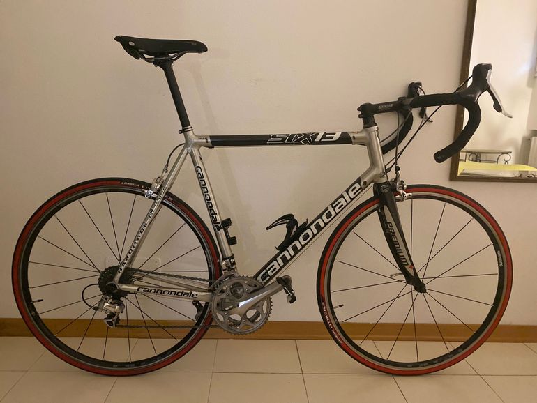 Used Cannondale SIX 13 2008 Road & Gravel, Light Gray — image 1 of 8