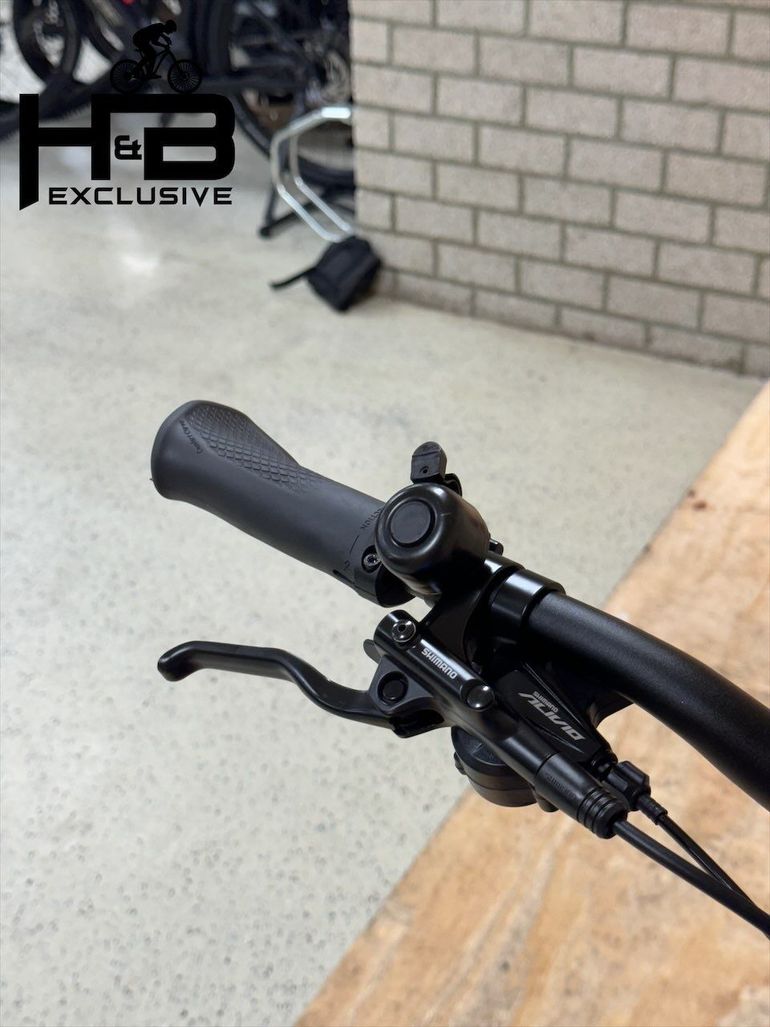 Used CUBE Touring hybrid one 500 SHIMANO 2023 Mountainbike, Black — image 6 of 14