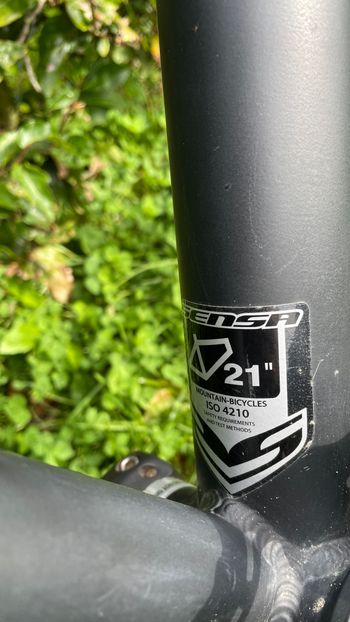 Used Sensa Alura 2022 Mountainbike, Black — image 8 of 8