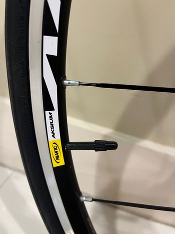 Used Cervélo R5 Dura-Ace 9000 2016 Road & Gravel, Black — image 10 of 11