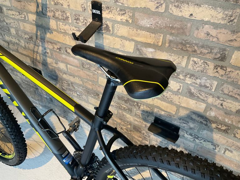 Used Giant Talon 1 2021 Mountainbike, Black — image 10 of 19