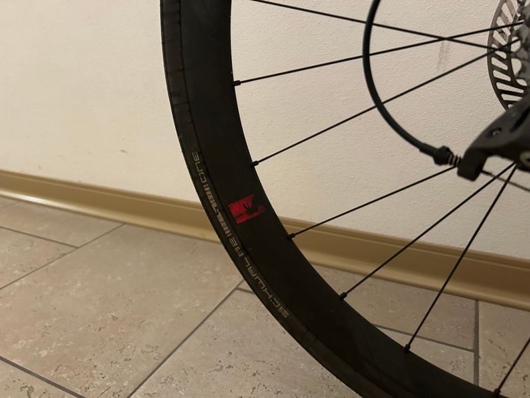 Tweedehands BMC Roadmachine 01 MOD 2023 2023 Road & Gravel — afbeelding 4 van 7