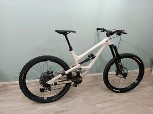 YT Industries - CAPRA Comp 2020, 2020