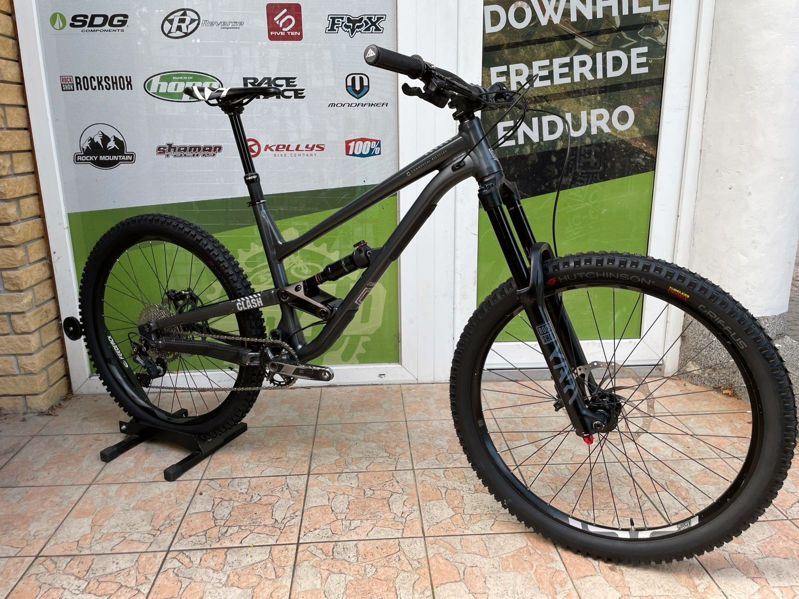 commencal clash origin 2021