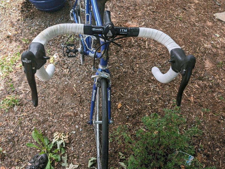 Used Bianchi Eros 1998 Road & Gravel, Blue — image 2 of 17