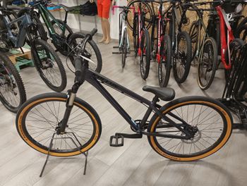 Used Kellys WHIP 30 2021 2021 Mountainbike, Black, 26 — image 4 of 4