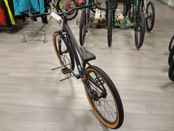 Used Kellys WHIP 30 2021 2021 Mountainbike, Black, 26 — image 2 of 4
