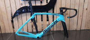 Bianchi - Oltre XR4 Disc Ultegra Di2 2020 Frameset, 2020