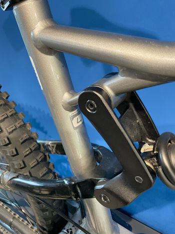 Used Lapierre Overvolt AM 5.5 2021 2021 Mountainbike — image 6 of 7