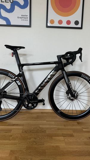 Canyon - CFR Di2, 2025