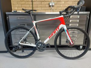 Giant - Defy Advanced 1 White 2016, 2016