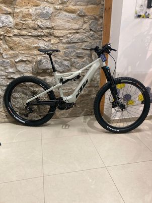 KTM - MACINA KAPOHO 7972 2023, 2023