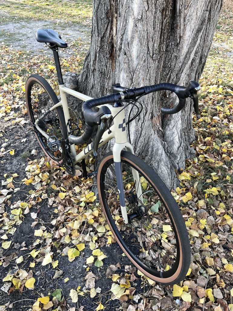 Used CUBE NUROAD PRO 2022 Road & Gravel, Light Gray — image 7 of 7
