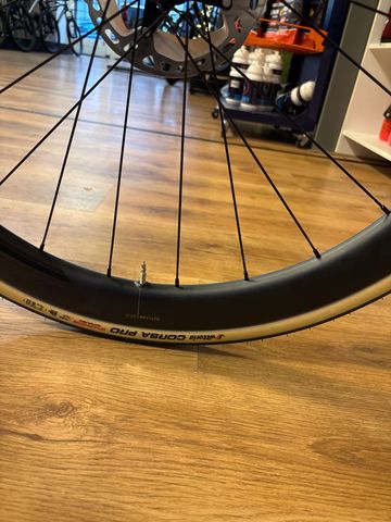 Used Orbea ORCA M20iLTD 2024 2024 Road & Gravel, Blue — image 4 of 7